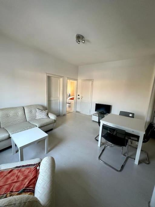 Appartamento Vicino Al Duomo Con Parcheggio Privato ปาโดวา ภายนอก รูปภาพ