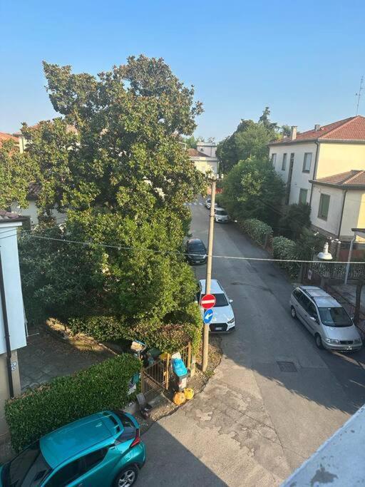 Appartamento Vicino Al Duomo Con Parcheggio Privato ปาโดวา ภายนอก รูปภาพ