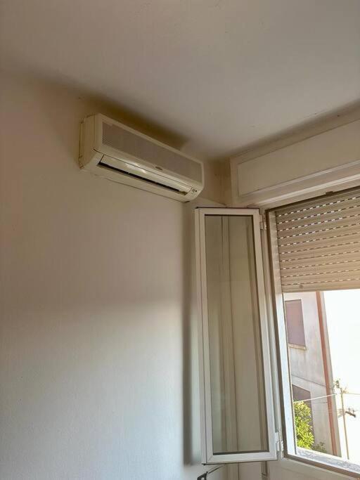 Appartamento Vicino Al Duomo Con Parcheggio Privato ปาโดวา ภายนอก รูปภาพ
