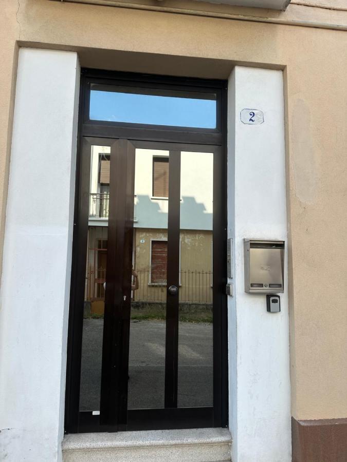 Appartamento Vicino Al Duomo Con Parcheggio Privato ปาโดวา ภายนอก รูปภาพ